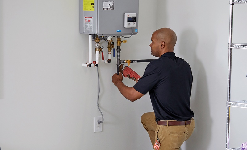 water heater installation clearance requirements